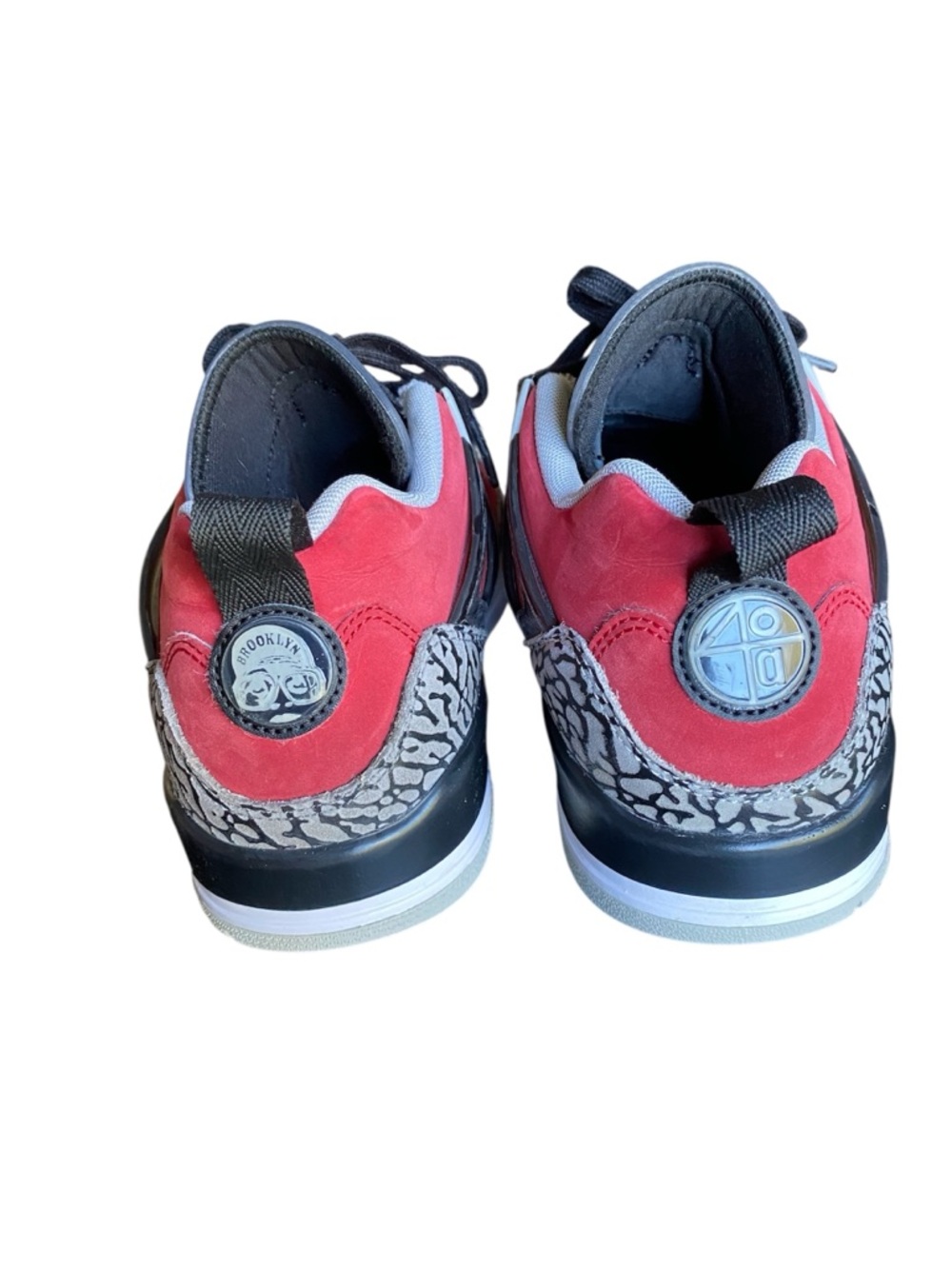Jordan spizike low - Picture 3 of 3
